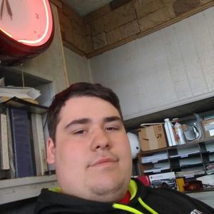 Meet your Posher, Bradly